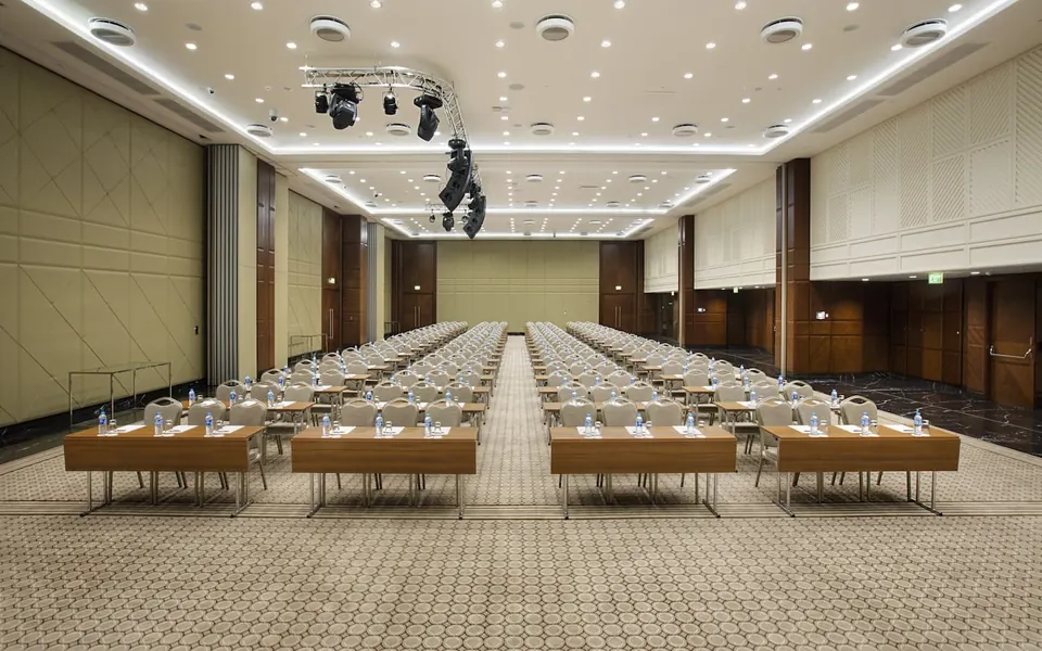 DoubleTree By Hilton Avcilar meeting room